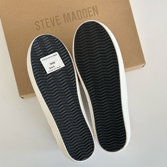 STEVE MADDEN NY90 Sherpa Star Low Top Sneakers, White/Pink 9 NWT,mnbvvcxz - Picture 10 of 10